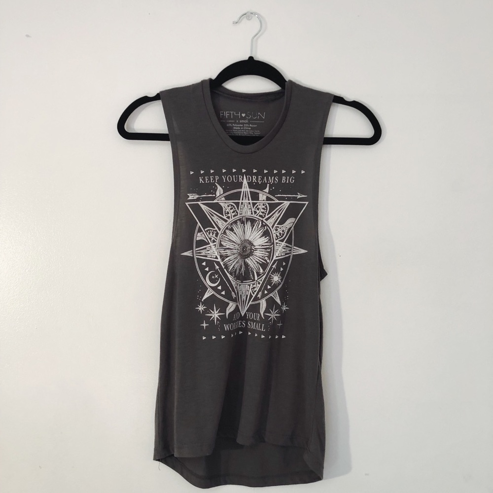 Grey muscle tee with white writing